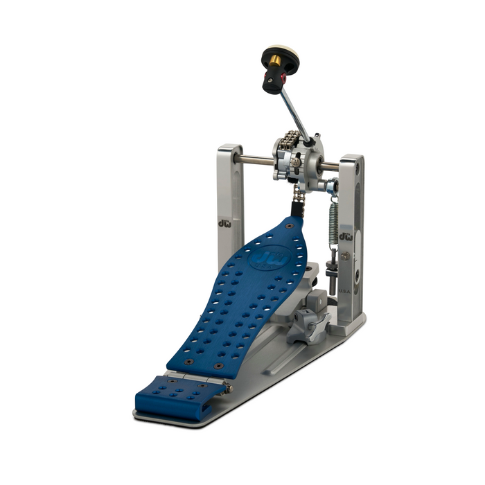 DW MFG Series Machined Chain Drive Single Pedal w/ Bag Cobalt Edition